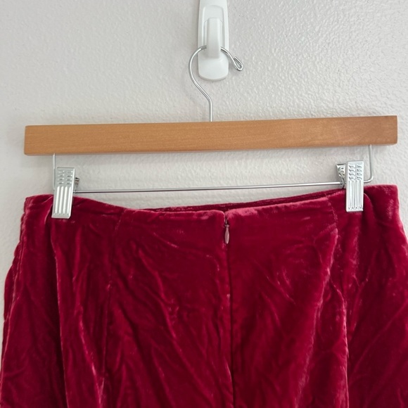 By Anthropologie Pink Ruched Montie Velvet Mini Skirt 6P - Picture 9 of 12